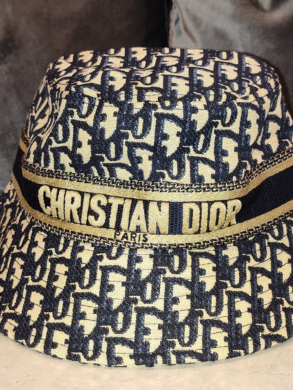 Dior Oblique Bucket Hat signature navy blue and cream